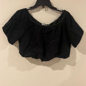 Black Cropped HYFVE top